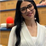 Offro lezioni private per scuole elem/medie/superiori soprattutto in materie scientifiche! 
Sono laureata in Biotecnologie, e ho regressa esperienza nell’ insegnamento tra lezioni aiuto compiti e docenza